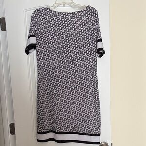 Michael Kors Elegant Black and White Floral Dress size Medium